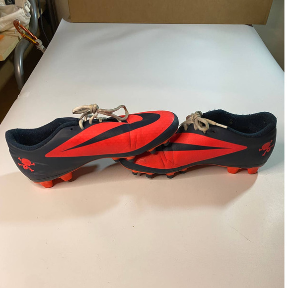 Nike Hypervenom Soccer Cleats Men\'s Size 10 main image 7